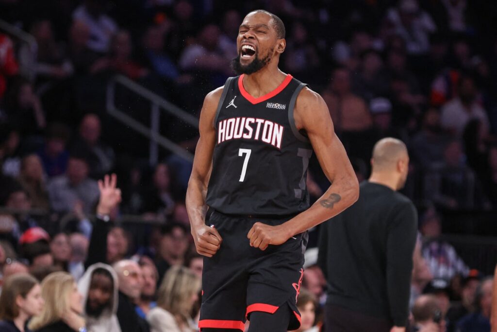 Kevin Durant wearing the Team USA jersey during an Olympic basketball match