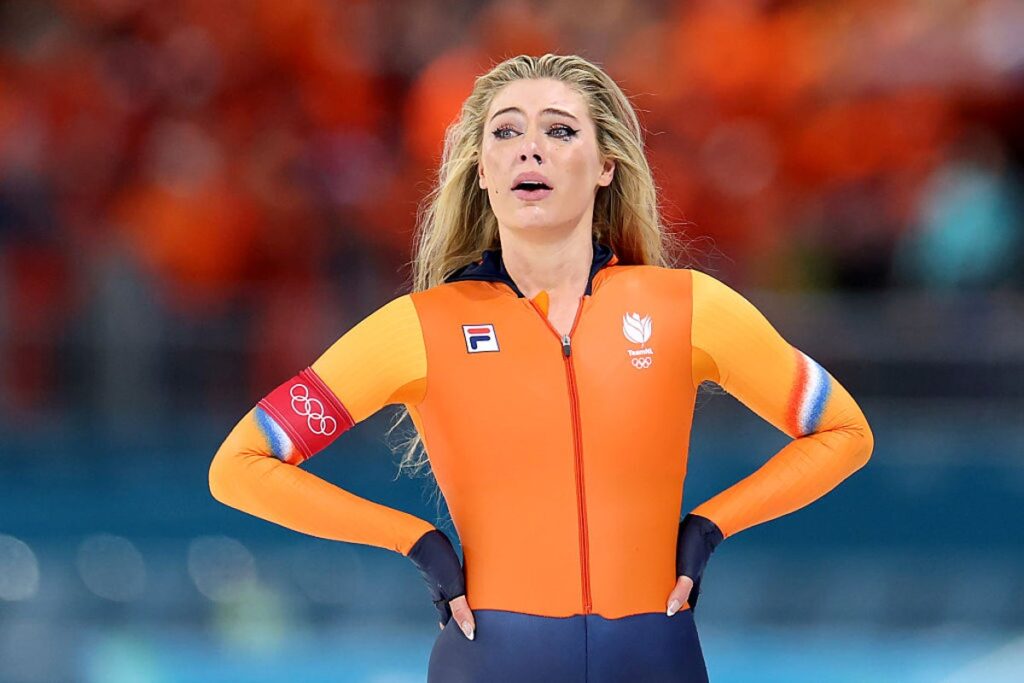 Leerdam Smashes Olympic Record For Gold As Famous Fiancé Left Sobbing