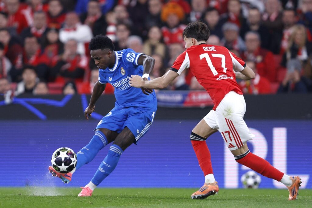 Vinicius Jr gesturing to the referee during the Champions League match between Benfica and Real Madrid