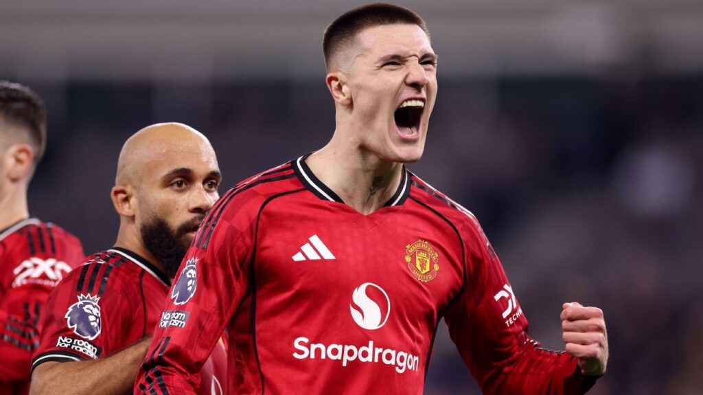 Benjamin Sesko celebrates scoring for Manchester United against Everton