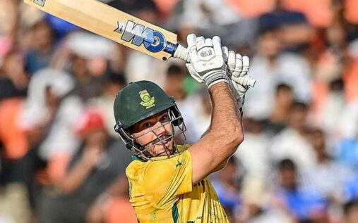 Aiden Markram raising his bat to the crowd after scoring a half-century for South Africa