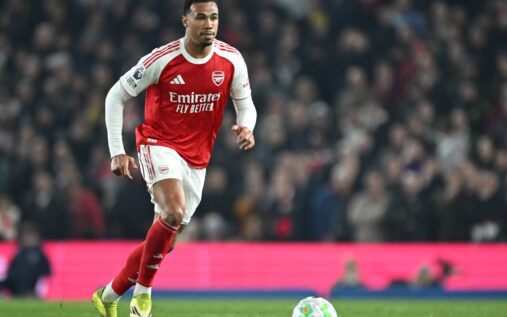 Gabriel Magalhaes shouting instructions to the Arsenal defence during the match against Brighton