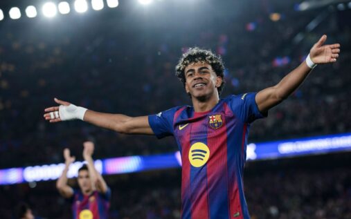 Arsenal players celebrating a goal in the Uefa Champions League