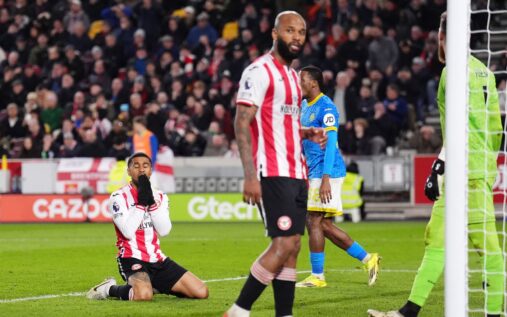 Tolu Arokodare celebrating his equalising goal for Wolverhampton Wanderers against Brentford