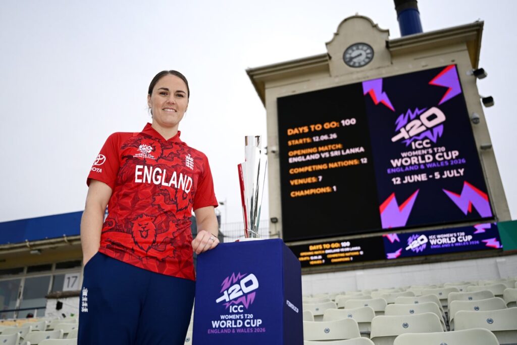 Nat Sciver-Brunt batting for England Women during a T20 match