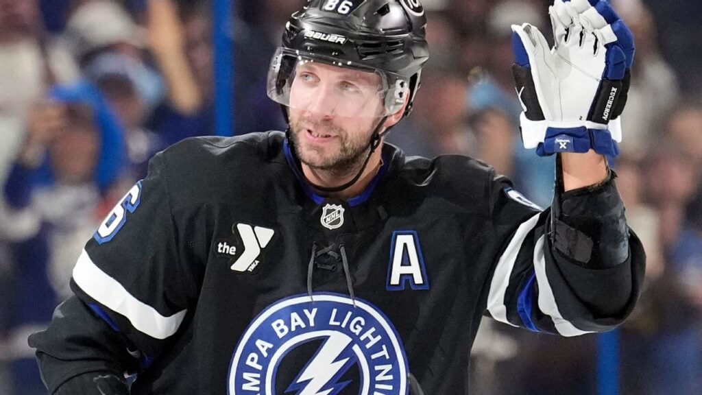 NHL commissioner Gary Bettman speaking at a press conference