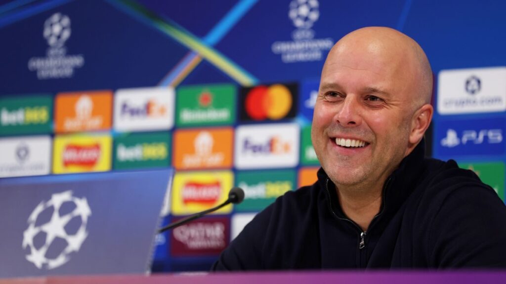 Arne Slot managing Liverpool from the touchline during a Champions League match