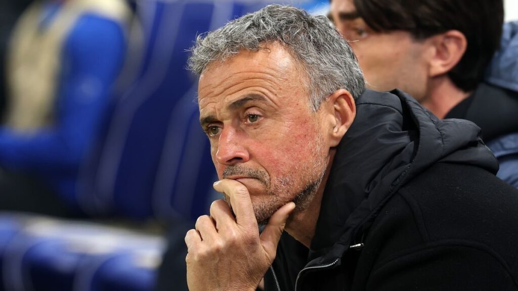 Paris St-Germain manager Luis Enrique issuing instructions from the touchline