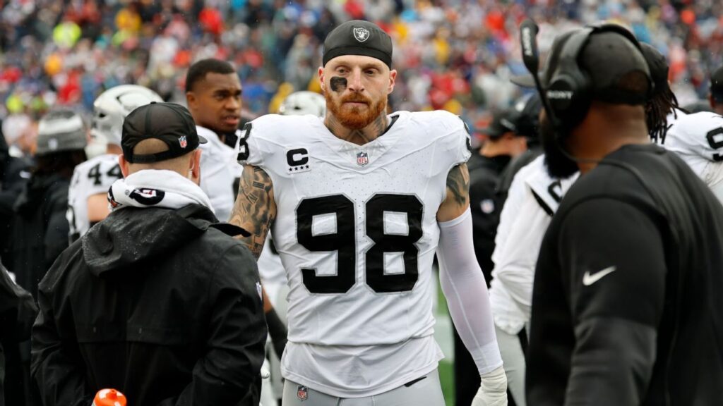Maxx Crosby lining up on the defensive line for the Las Vegas Raiders