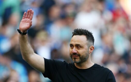 Roberto De Zerbi issuing instructions from the touchline