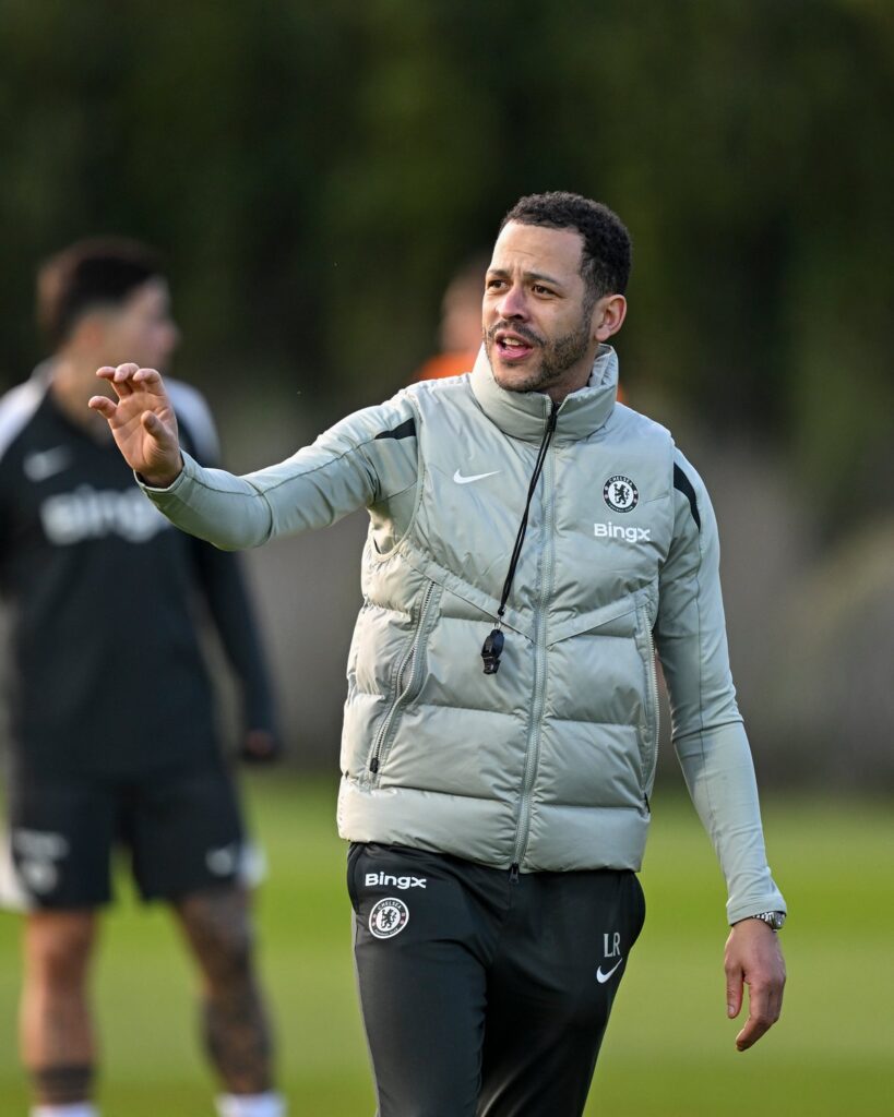Chelsea manager Liam Rosenior gesturing on the touchline during a Premier League match