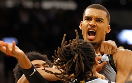 Victor Wembanyama shooting a fadeaway jumper for the San Antonio Spurs against the Phoenix Suns