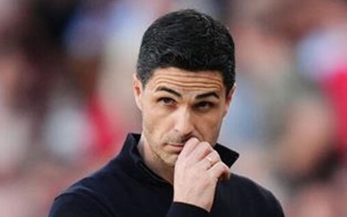 Arsenal manager Mikel Arteta looking tense during a Premier League match