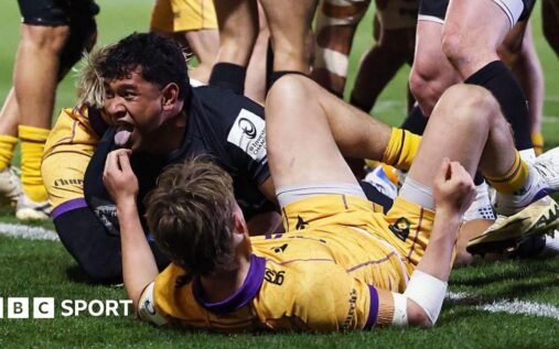 Bath rugby players celebrating their Champions Cup quarter-final victory against Northampton at the Rec
