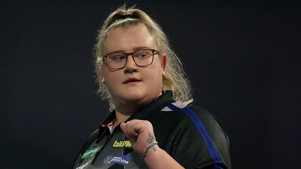 Beau Greaves throwing a dart during the PDC Players Championship 11
