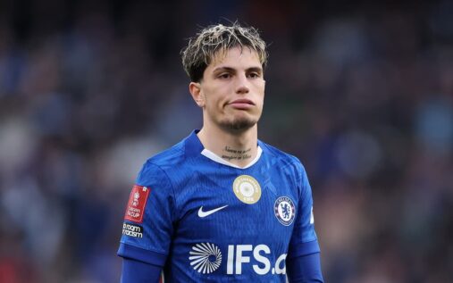 Alejandro Garnacho playing for Chelsea in a Premier League match