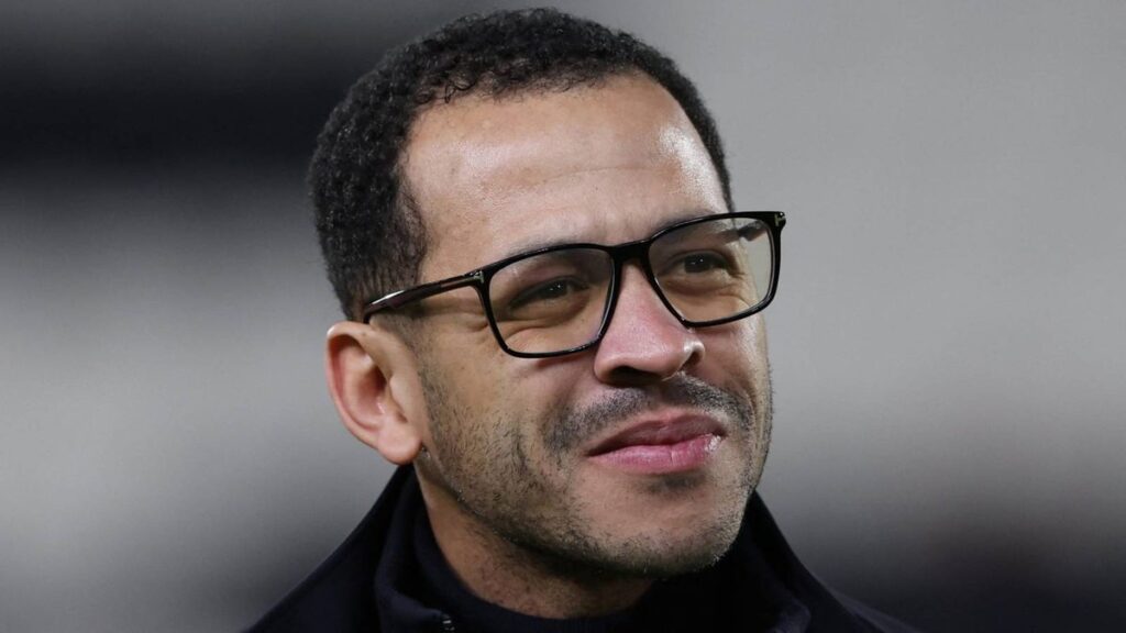 Frank Lampard giving instructions on the touchline while managing Coventry City