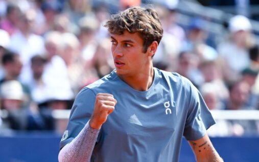 Flavio Cobolli celebrating his semi-final victory over Alexander Zverev at the ATP 500 in Munich
