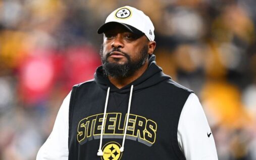 Former Pittsburgh Steelers head coach Mike Tomlin standing on the sidelines during an NFL game