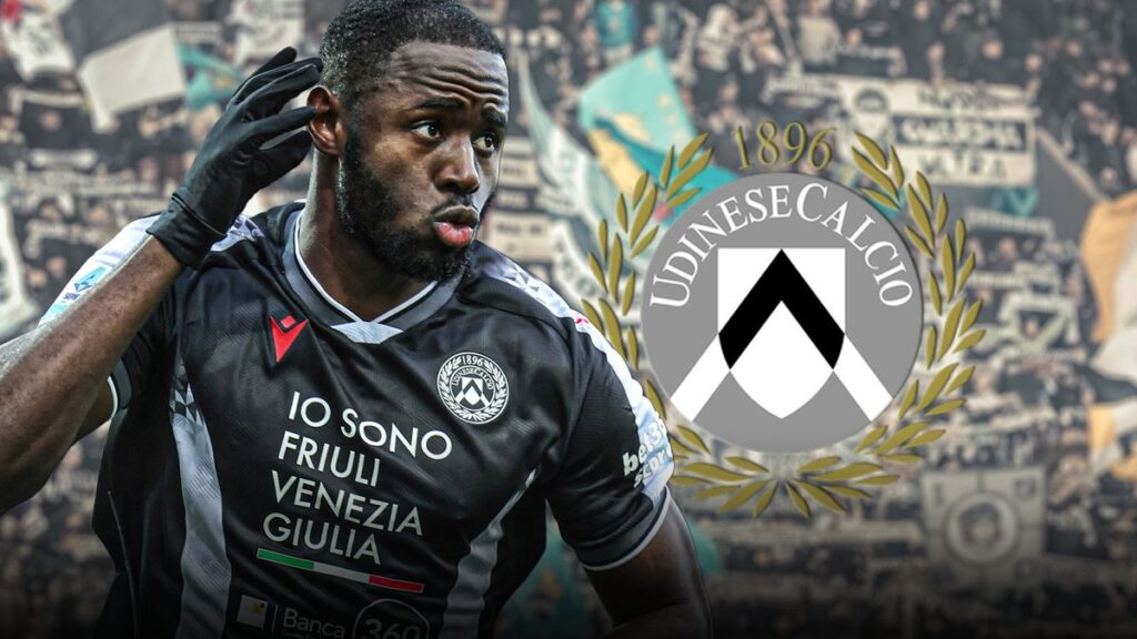Keinan Davis playing for Udinese in Serie A
