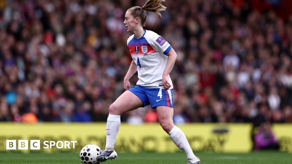 Keira Walsh playing for England Women in a football match at Wembley Stadium