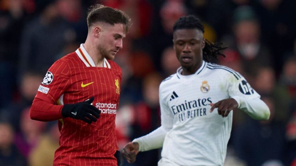 Alexis Mac Allister and Eduardo Camavinga in action on the football pitch