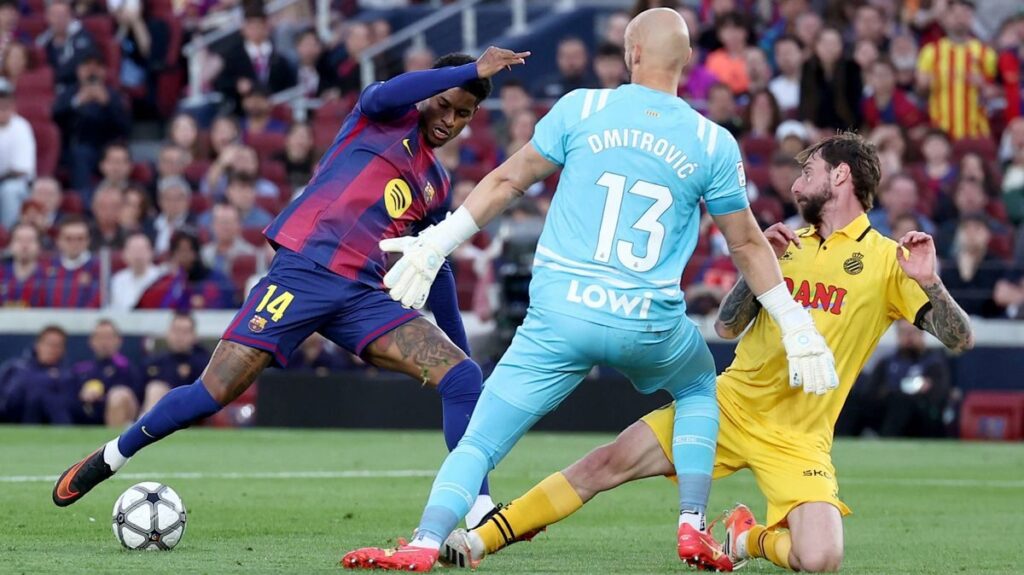 Marcus Rashford celebrating a goal for Barcelona during their La Liga match against Espanyol