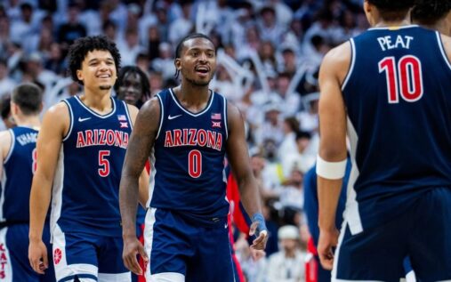 Michigan forward Yaxel Lendeborg dribbling the basketball during an NCAA tournament game