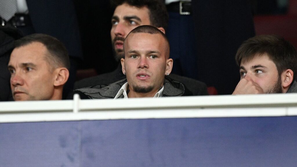 Chelsea forward Mykhailo Mudryk playing in a Premier League match