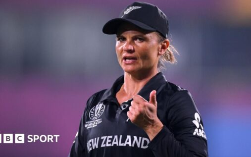 Suzie Bates batting for the New Zealand White Ferns in a T20 international match