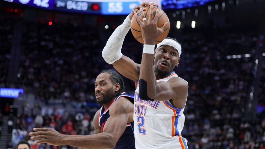 Chet Holmgren shooting the ball for the Oklahoma City Thunder during their NBA victory over the LA Clippers