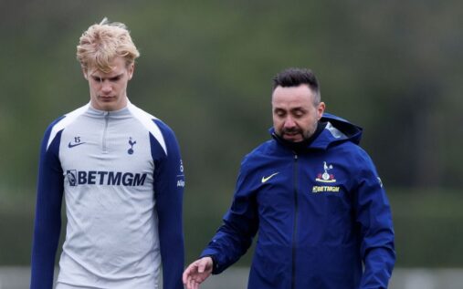 Roberto De Zerbi directing players from the touchline during a match