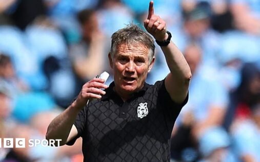 Wrexham manager Phil Parkinson directing his players from the touchline