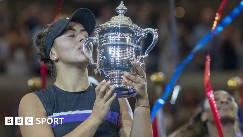 Bianca Andreescu playing a forehand shot on a professional tennis court