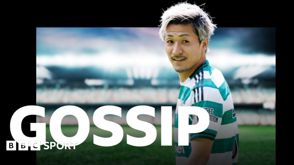 Celtic forward Daizen Maeda running on the football pitch