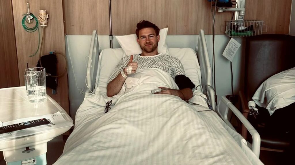 Manchester United defender Matthijs de Ligt looking frustrated on the pitch