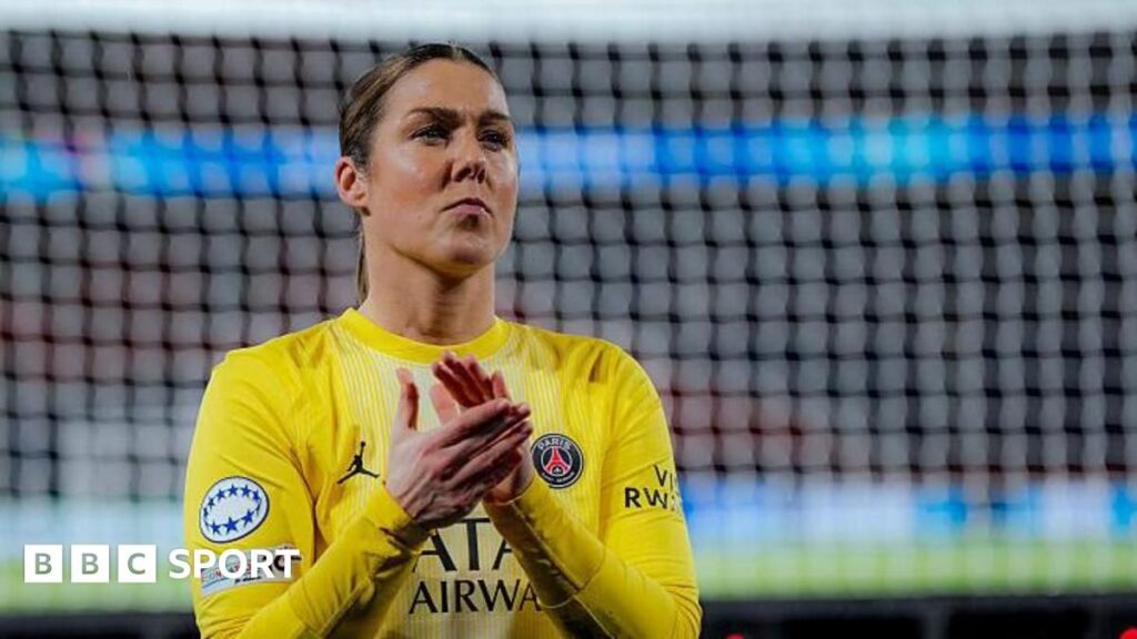 Mary Earps playing in goal during a competitive football match