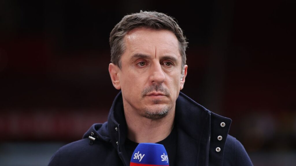 Paris Saint-Germain manager Luis Enrique giving tactical instructions on the touchline