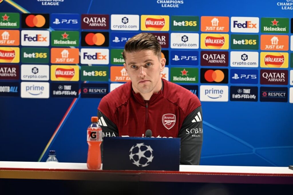 Viktor Gyokeres celebrating an Arsenal goal during a match
