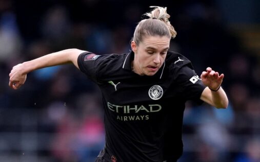Vivianne Miedema playing for Manchester City in the Women's Super League