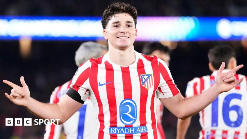 Julian Alvarez playing for Atletico Madrid in La Liga
