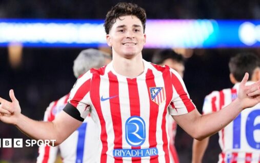 Julian Alvarez playing for Atletico Madrid in La Liga
