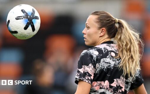 Claire Emslie playing for the Scotland women's national football team