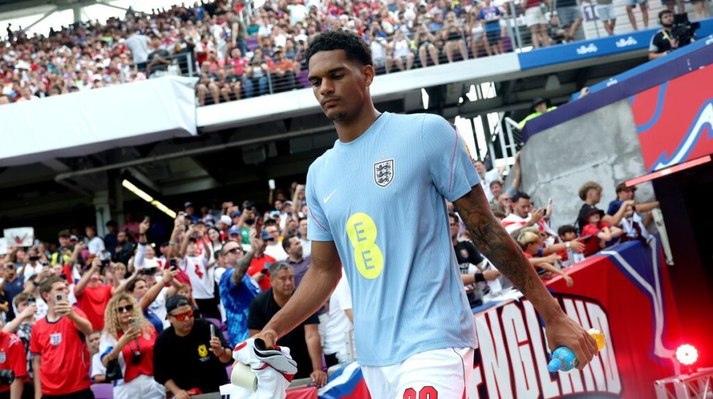 Jarell Quansah playing for England during an international football match