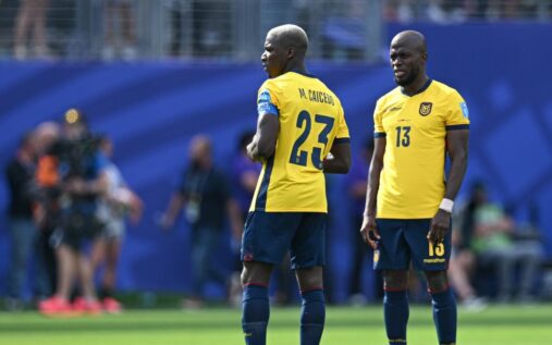 Moises Caicedo wearing the Ecuador captain's armband during a World Cup match