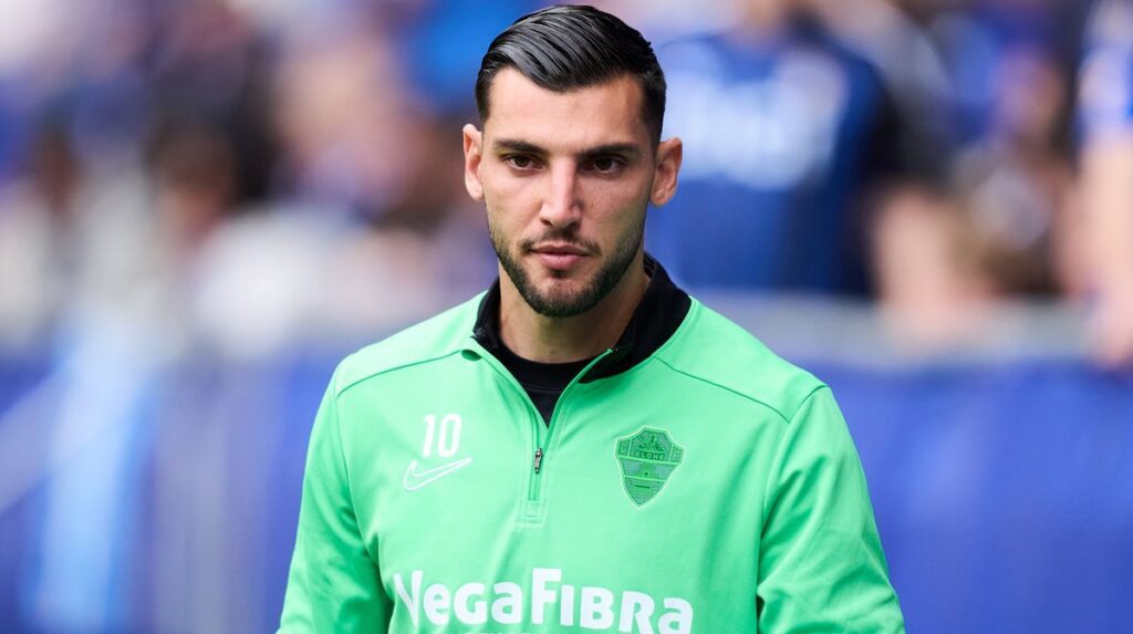 Spanish footballer Rafa Mir