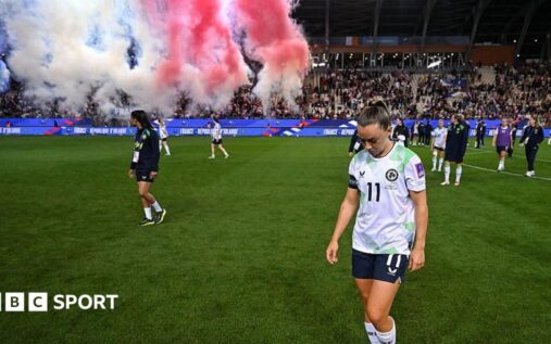 Republic of Ireland manager Carla Ward instructing her players from the touchline